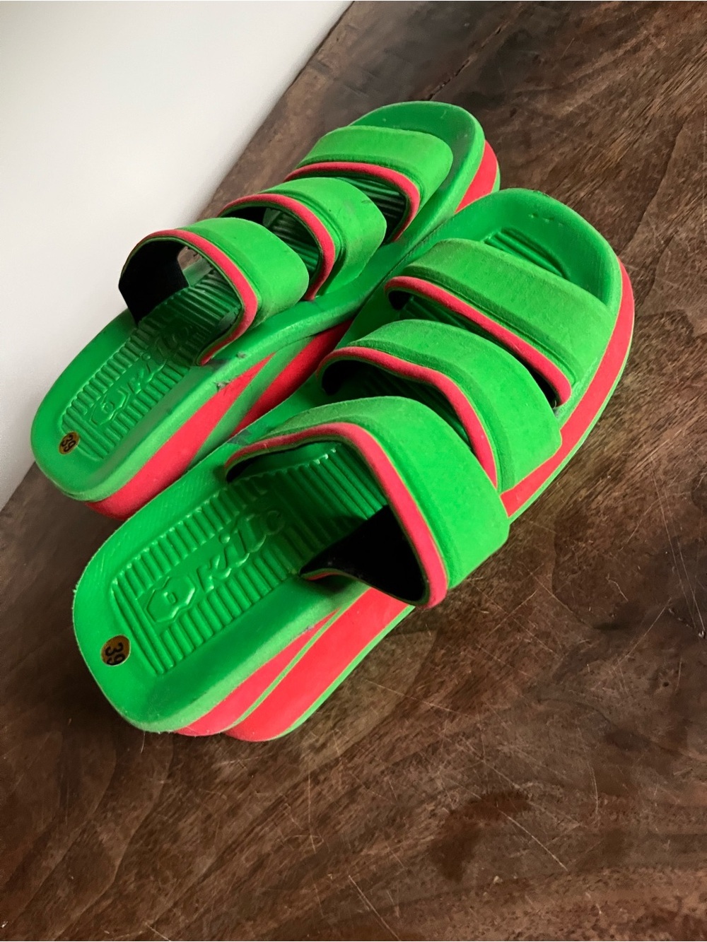 Kito Chunky Statement Platform Slide Sandals 8